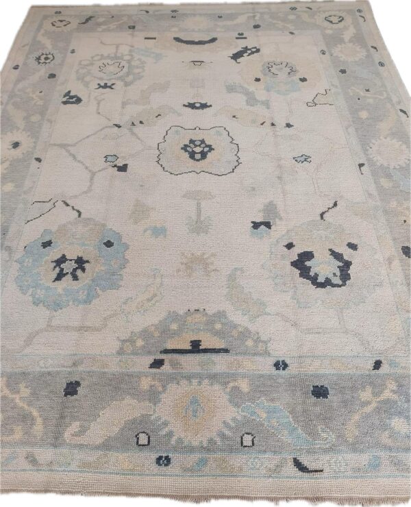 New Turkish Oushak Rug No 7 - Size 8.3x11.4